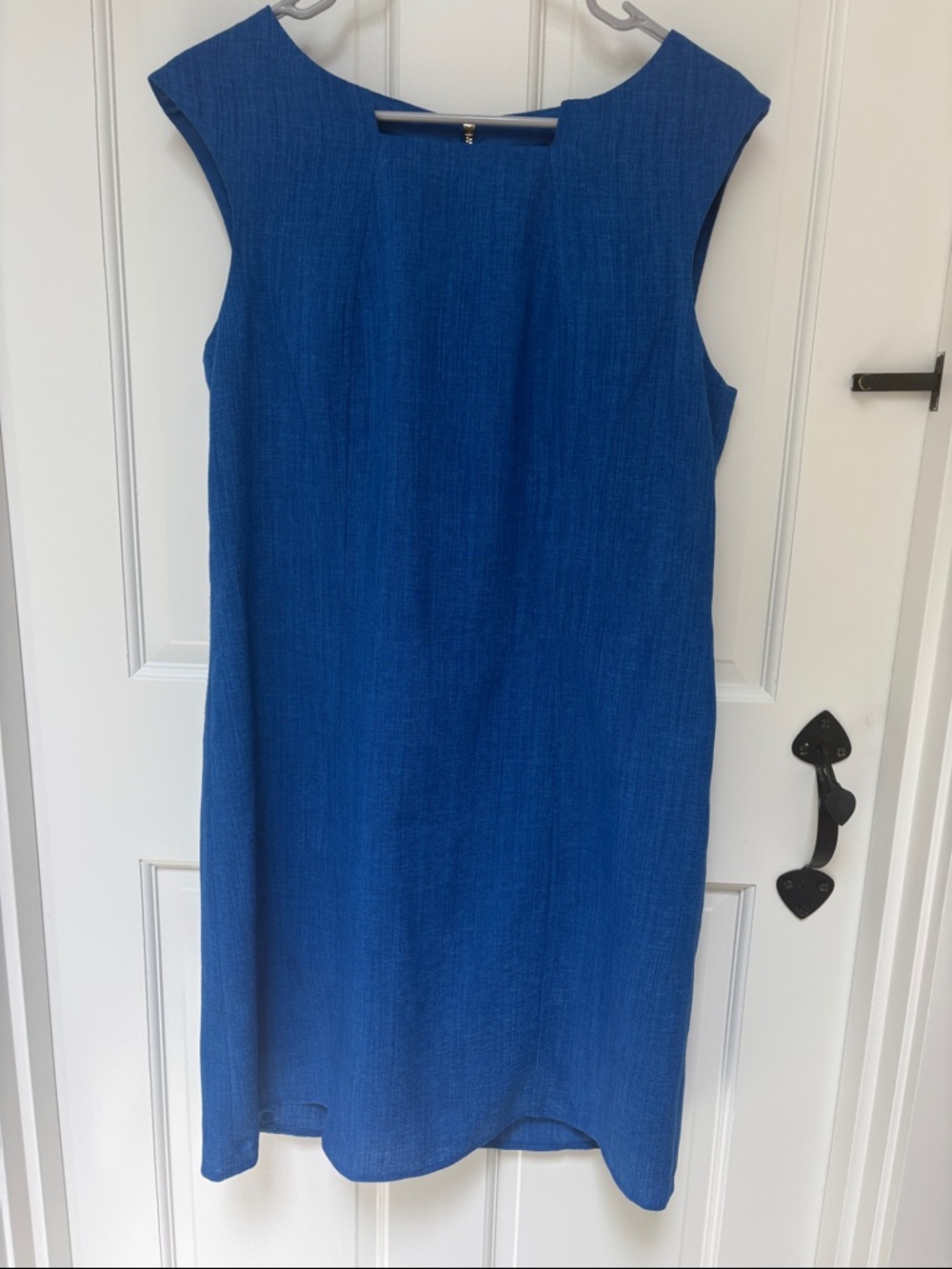 Tahari Royal Blue Sleeveless Shift Dress